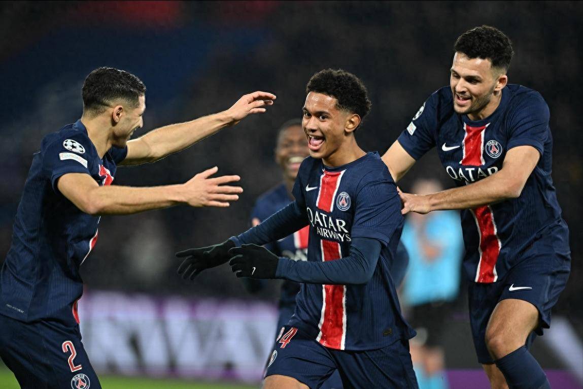 开云体育平台APP-巴黎圣日耳曼无缘欧冠决赛，梦碎重重的简单介绍