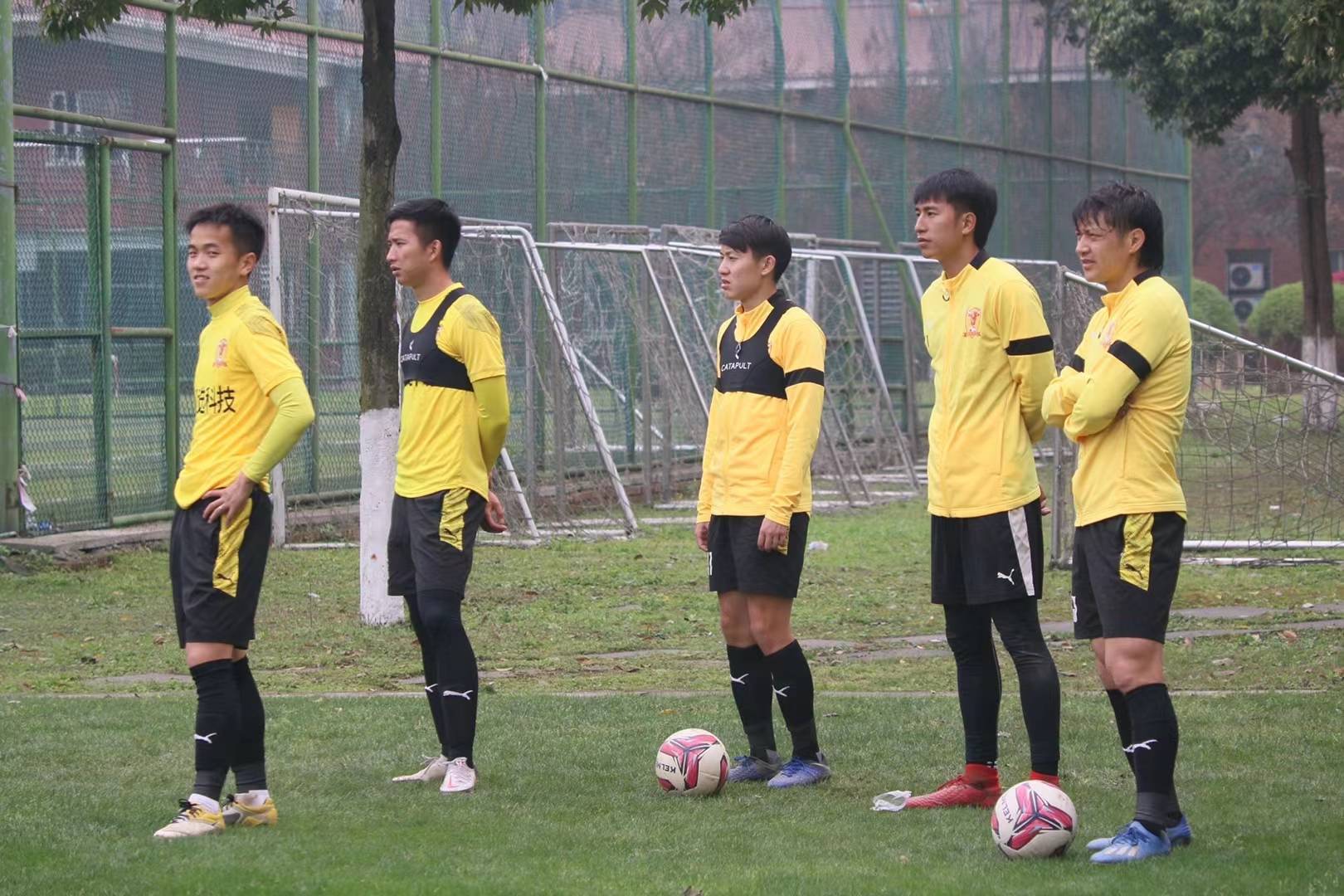 关于广州富力主场胜成都谢菲联,豪取连胜!的信息 关于广州富力主场胜成都谢菲联,豪取连胜!的信息