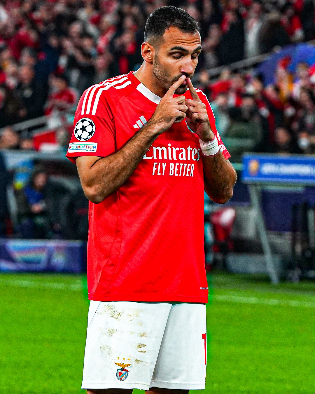 球星诠释颠覆,赛场表现炽热的简单介绍 球星诠释颠覆,赛场表现炽热的简单介绍