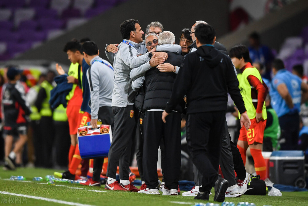 开云体育入口-意大利在亚洲杯中不敌德国，关键一战