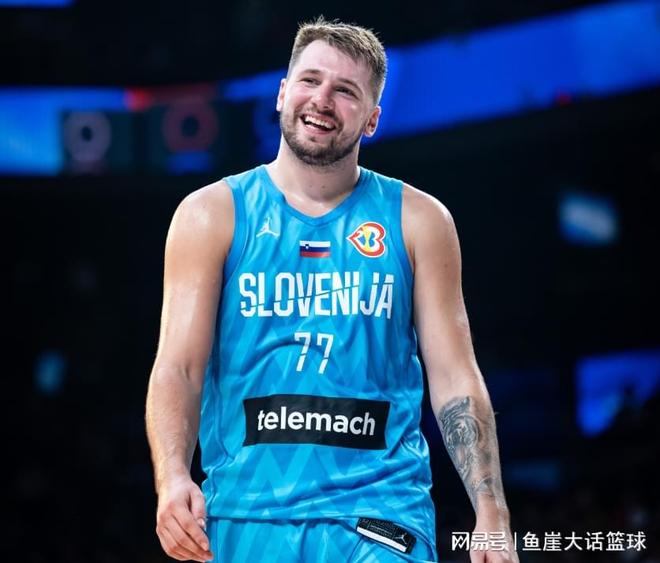 关于斯洛文尼亚遭遇摩洛哥逆转，出线形势严峻的信息