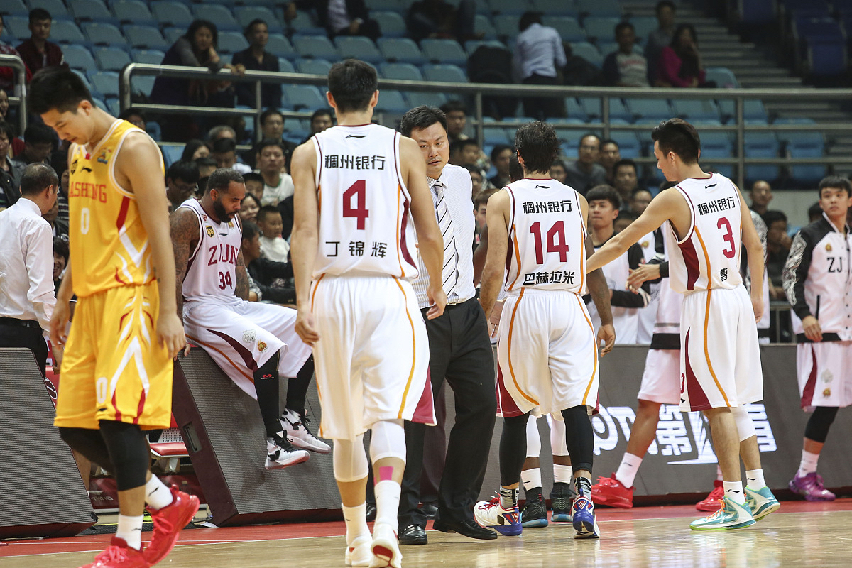 开云体育登录-关于里昂球员集体展现团结合作精神，连胜提升排名的信息