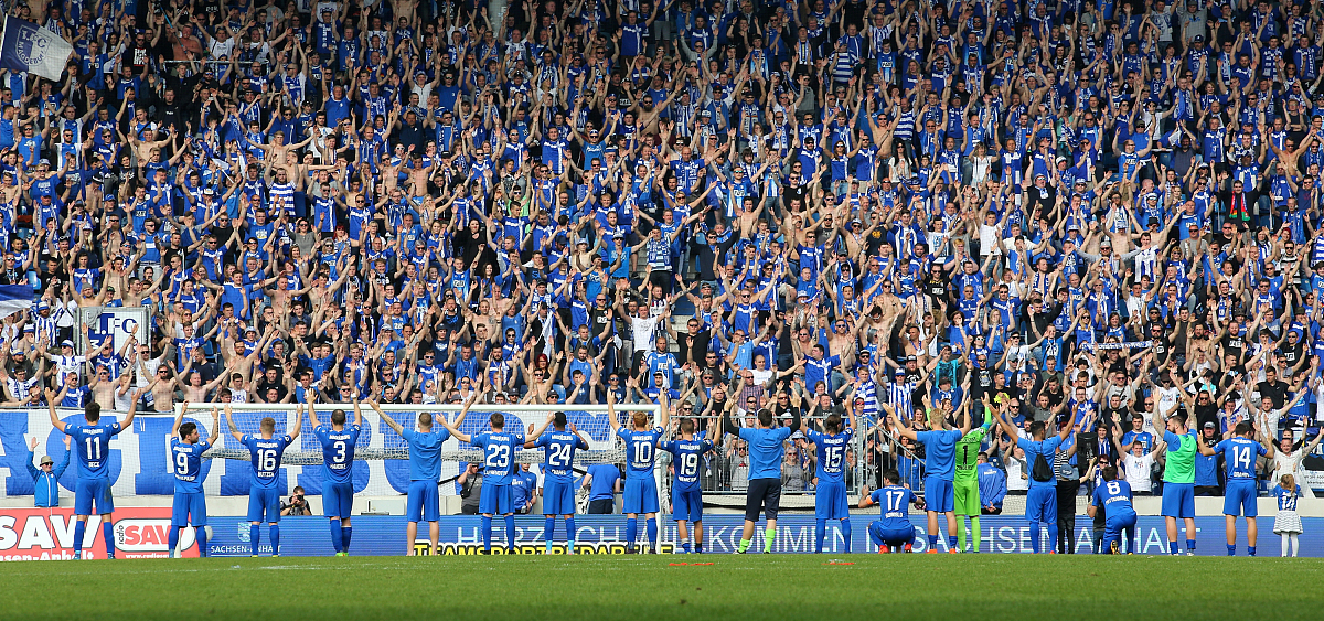 关于国际米兰球员状态神勇,连战连胜的信息 关于国际米兰球员状态神勇,连战连胜的信息