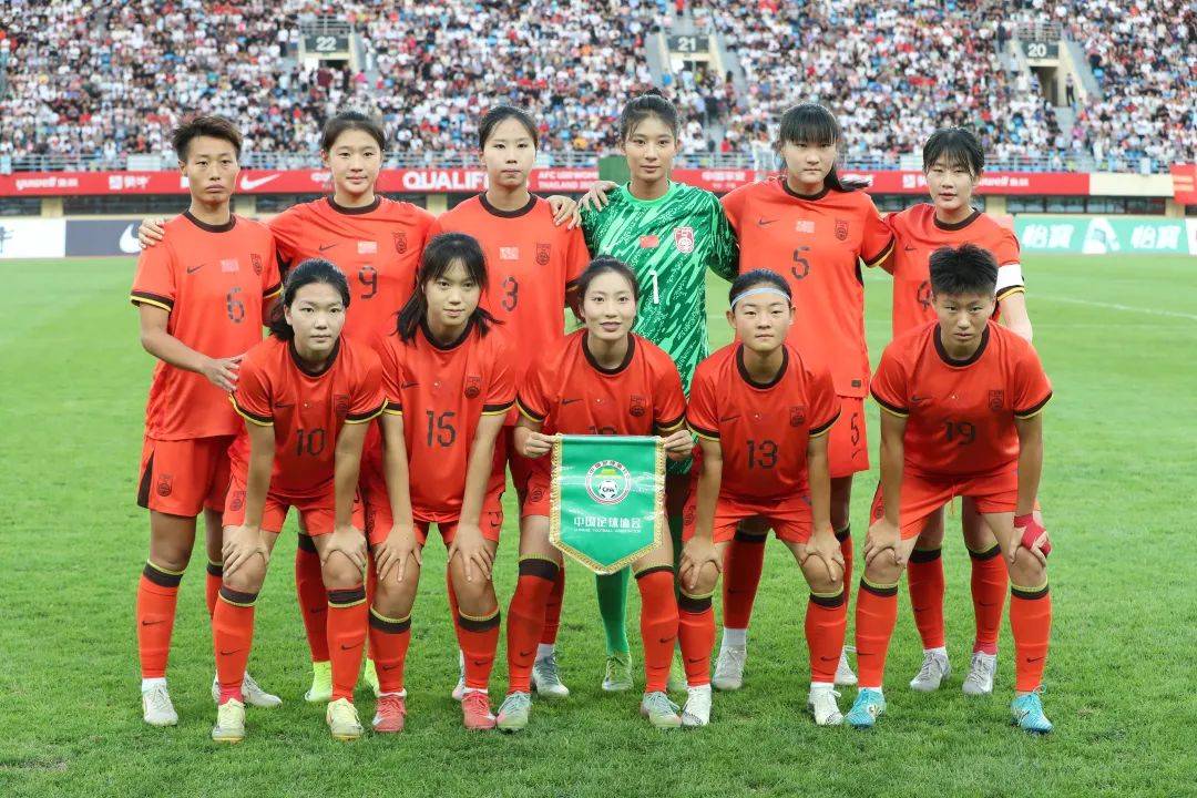 开云体育app-关于赛场风云再起女足队战绩平平备战下轮的信息