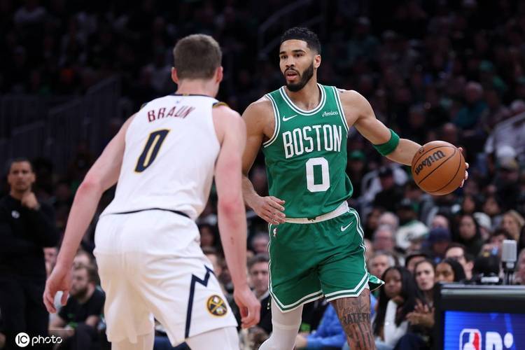 包含凯尔特人B队强势日本男篮,塔图姆爆发神勇的词条 包含凯尔特人B队强势日本男篮,塔图姆爆发神勇的词条