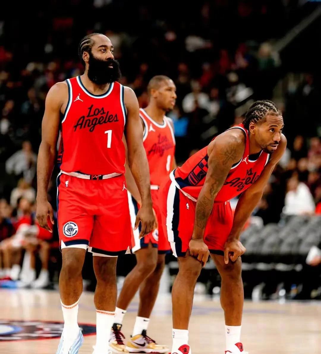 快船不敌开拓者,遭遇三连败 快船不敌开拓者,遭遇三连败