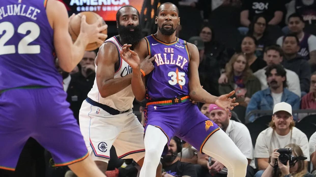 快船击败太阳,豪取四连胜 快船击败太阳,豪取四连胜