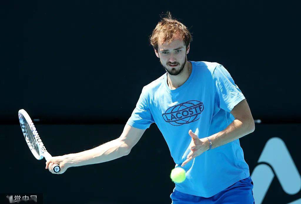 开云平台-年终总决赛逆转联合杯,梅德韦杰夫扛起全队