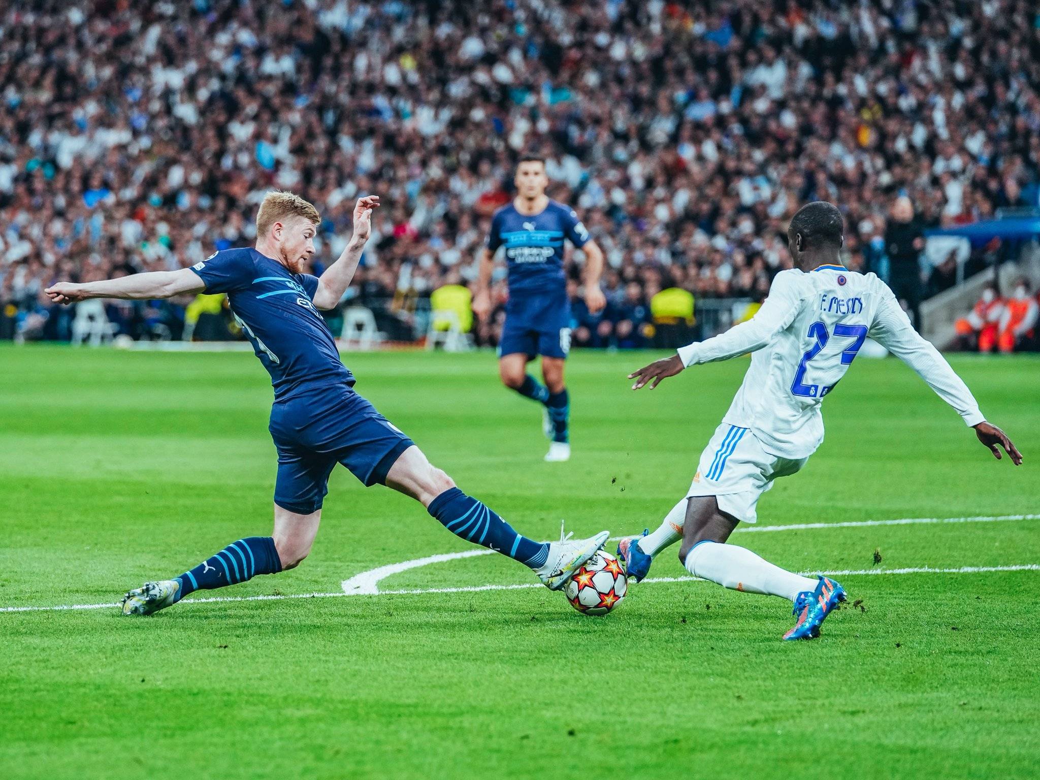 开云官网-墨西哥逆转曼城，阿什拉夫状态火热