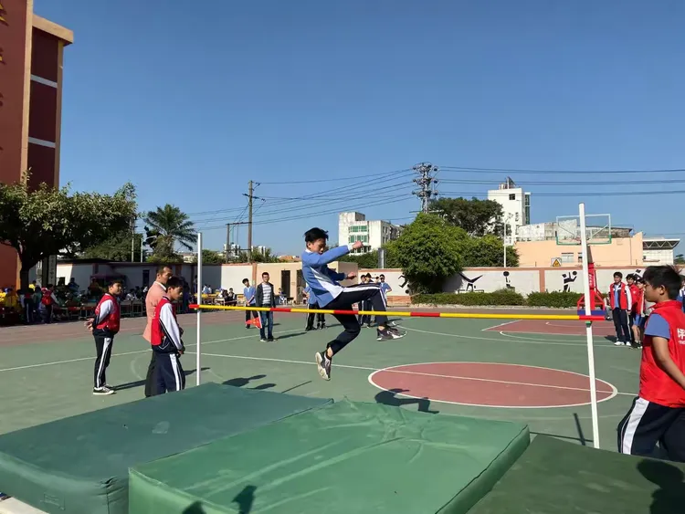 开云APP-哥伦比亚代表团赛场如火如荼，勇往直前