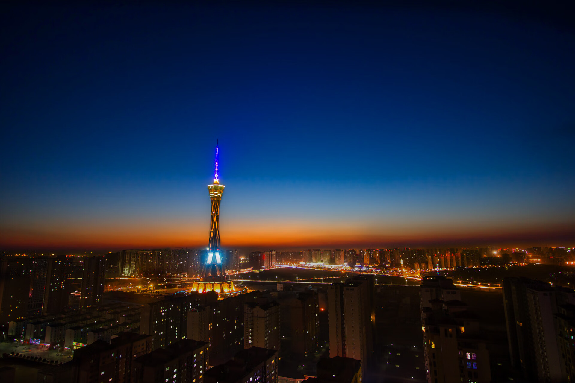 钢铁防线下的利刃，特奥如何成为阿根廷压制里昂的关键先生