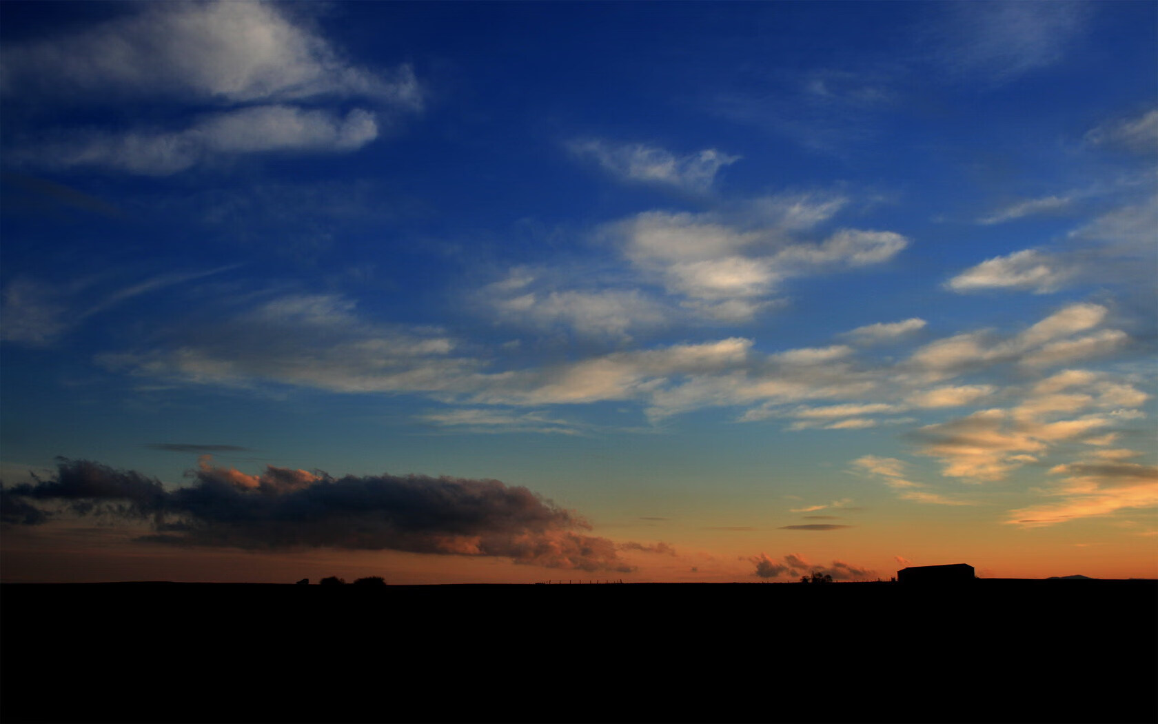 开云平台-欧陆烽火，当贝林厄姆的爆发遭遇丹麦的精密击溃