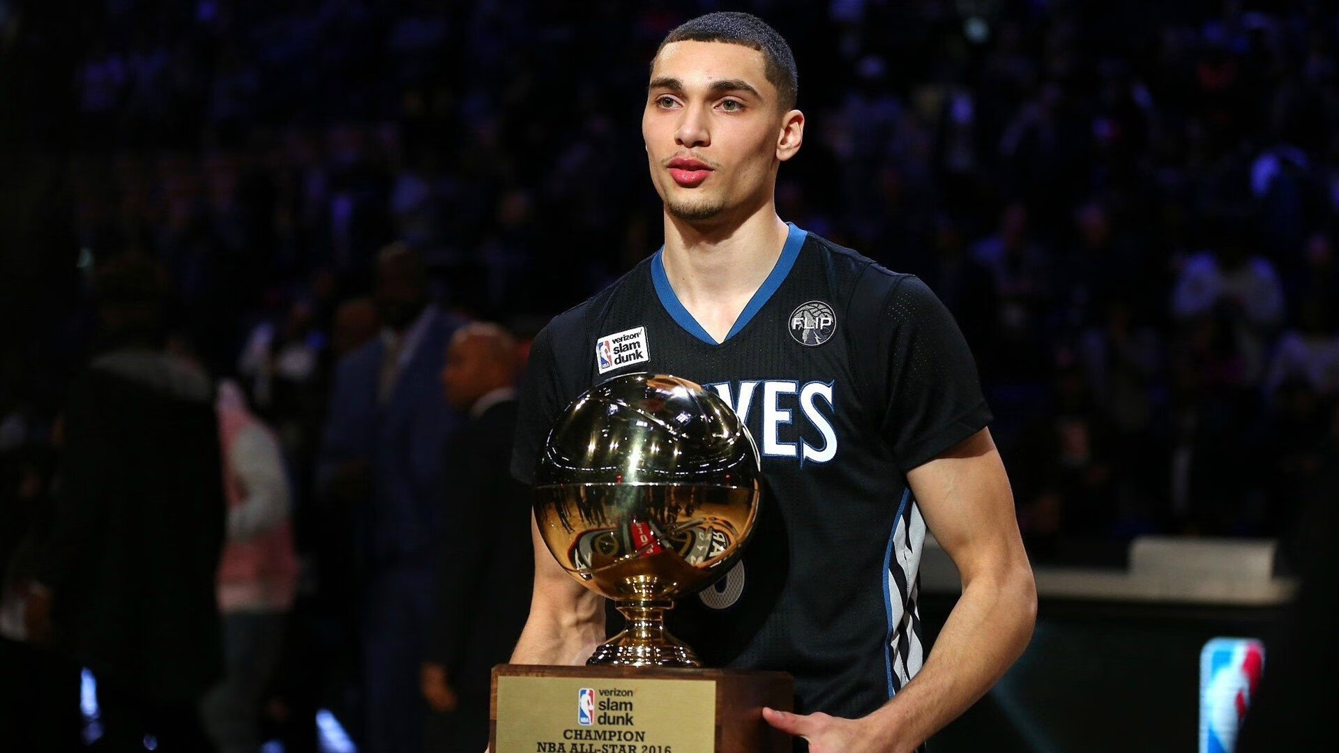 美加墨世界杯焦点战，芬兰狂胜马里，创纪录大胜引爆全球热议